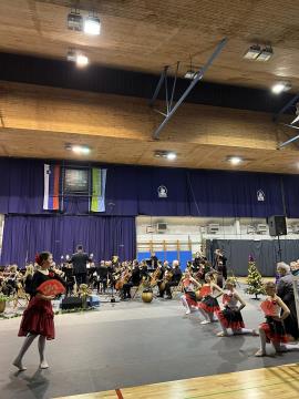 Baletni oddelek Glasbene šole Ravne 2